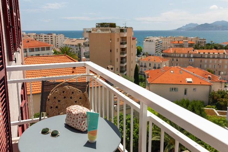 Double or Twin SUPERIOR SEA VIEW Room