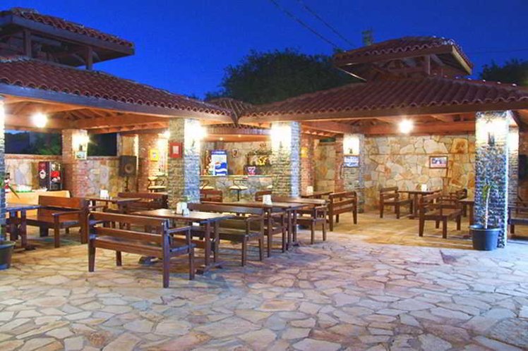 Esat Otel Kusadasi