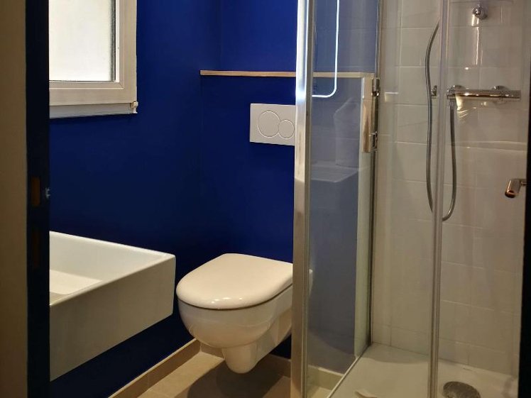 SINGLE STANDARD Room