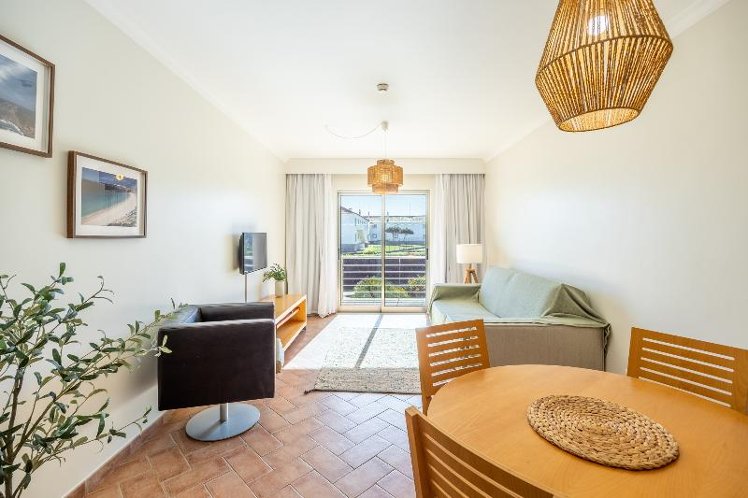 APARTMENT PARTIAL OCEAN VIEW TWO BEDROOMS Room