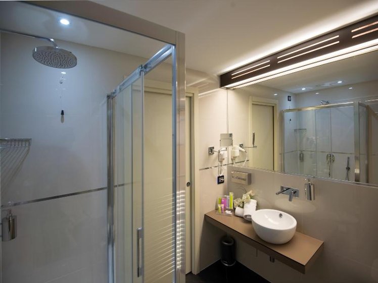 TWIN STANDARD Room