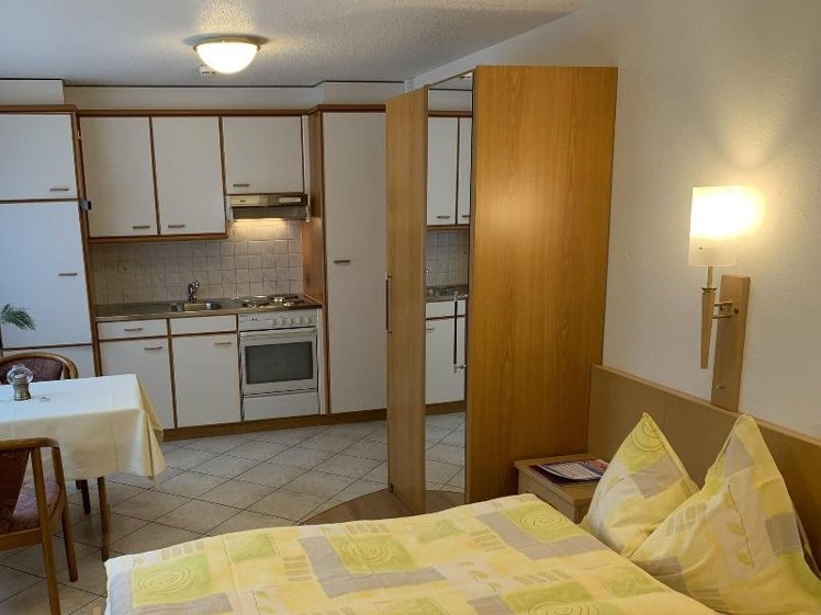 STUDIO TWO BEDS Room
