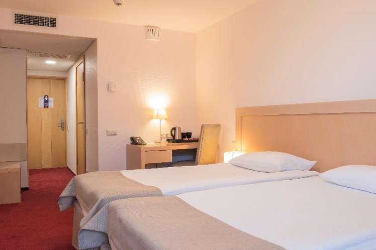 Double or Twin STANDARD Room