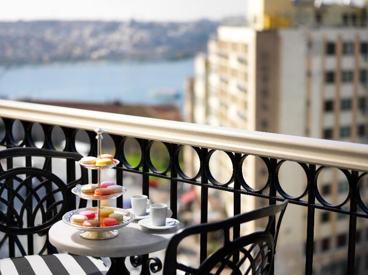 TWIN DELUXE SEA VIEW Room