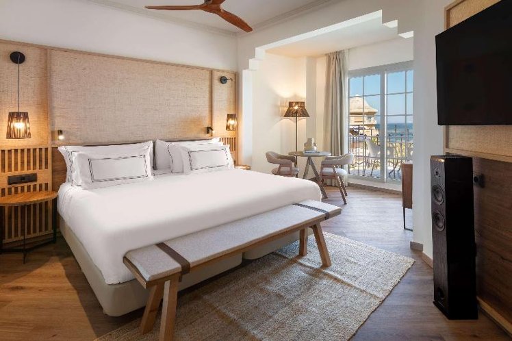 DOUBLE PREMIUM SEA VIEW Room