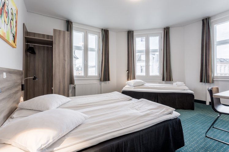 TRIPLE STANDARD Room