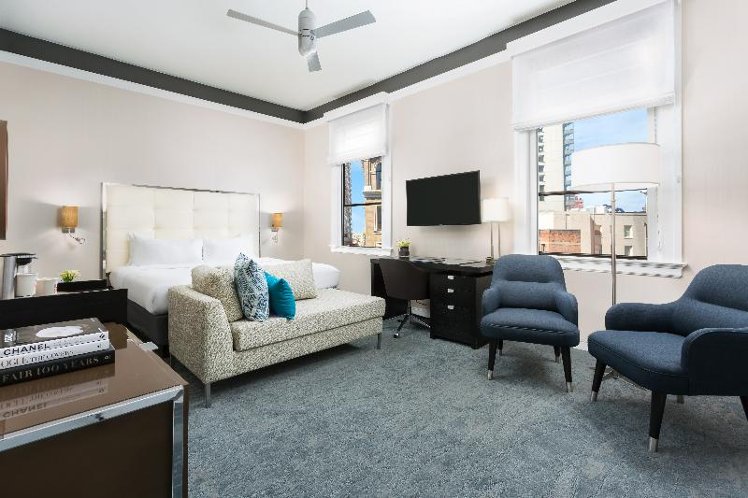 Room PREMIER KING BED Room