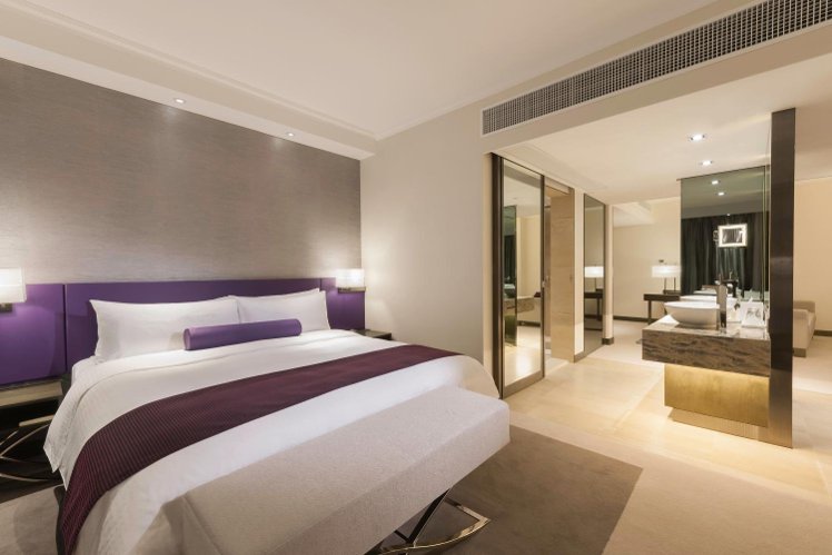 Gateway Hotel