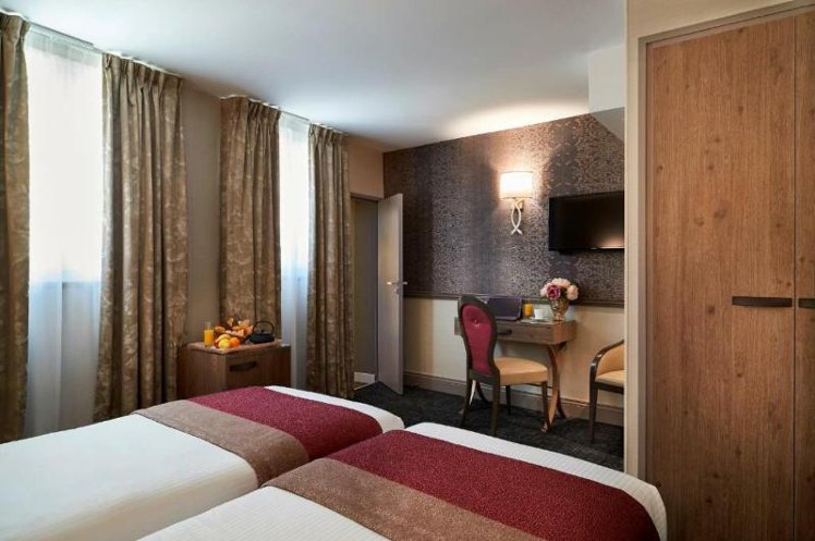 TWIN DELUXE Room