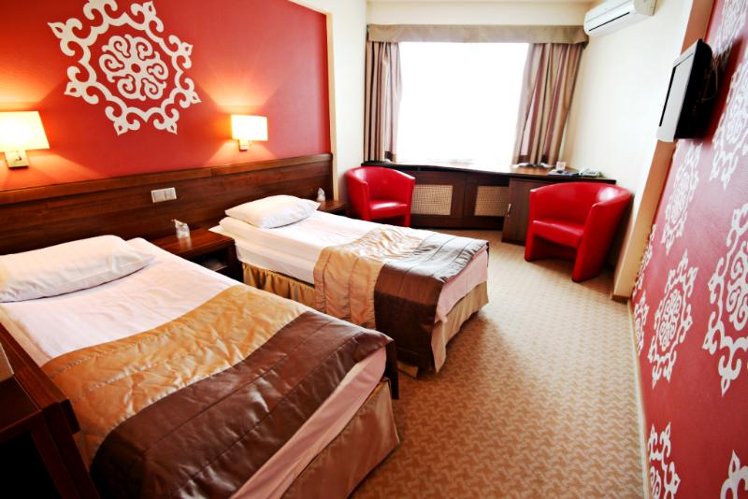 TWIN SUPERIOR Room