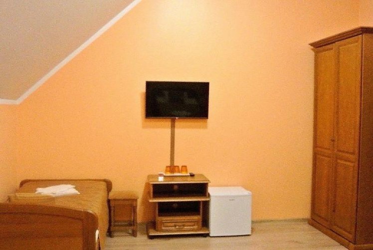 SINGLE STANDARD Room