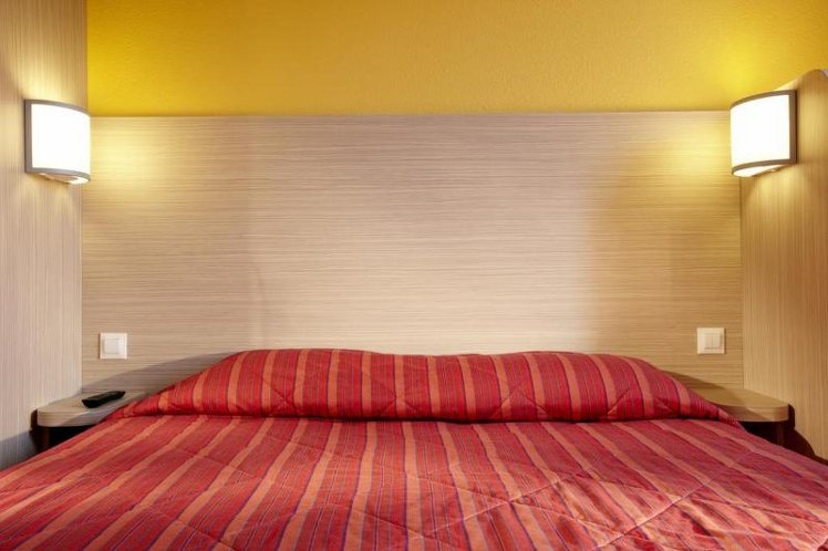DOUBLE STANDARD Room