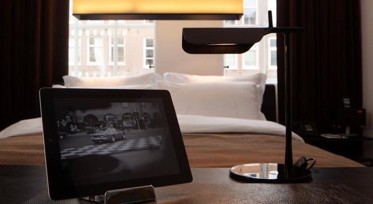 DOUBLE DELUXE Room