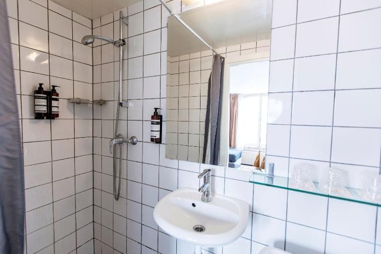 TRIPLE STANDARD Room