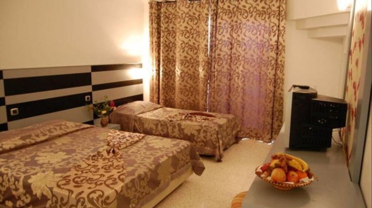 DOUBLE STANDARD Room