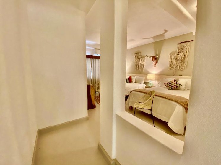 DOUBLE TWO QUEEN BEDS Room