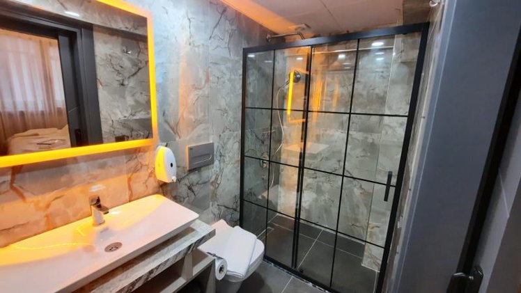 DOUBLE ECONOMY Room