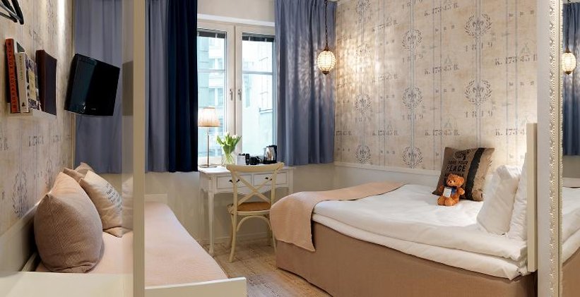 SINGLE STANDARD Room