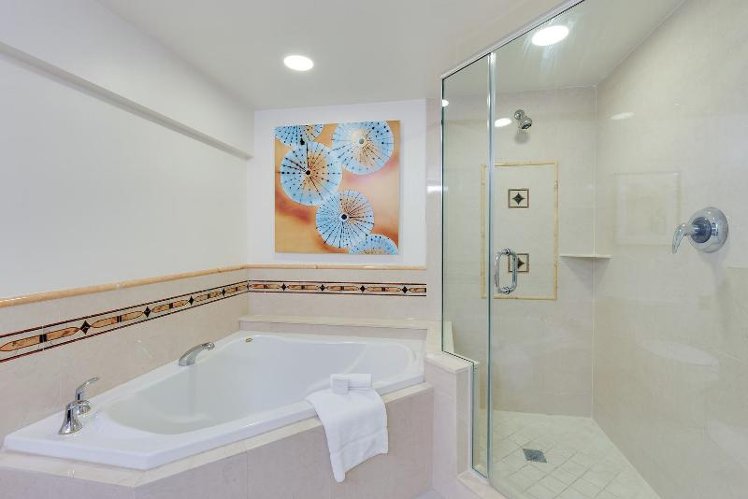 DOUBLE TWO QUEEN BEDS Room