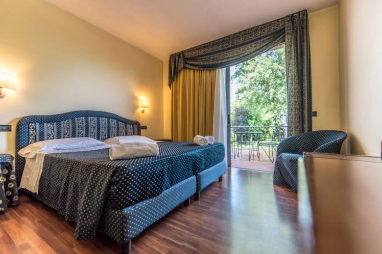 DOUBLE COMFORT Room