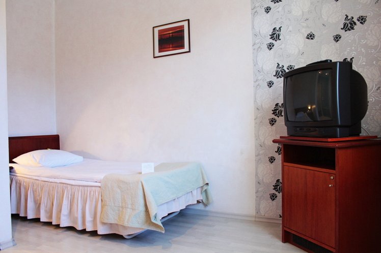 SINGLE STANDARD Room