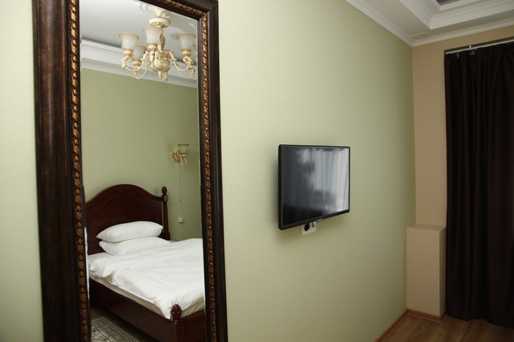 SINGLE SUPERIOR Room
