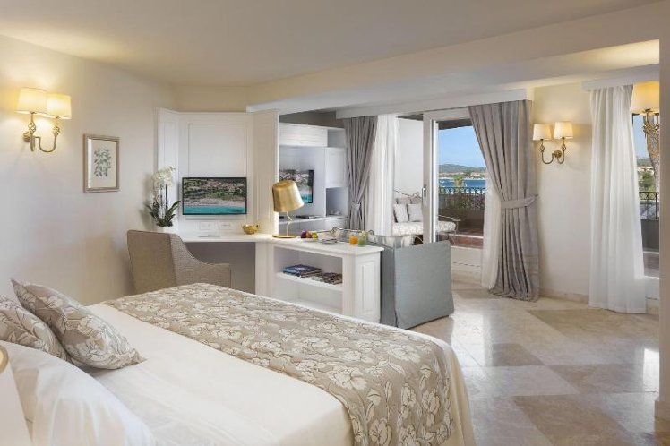 JUNIOR SUITE ONE BED Room