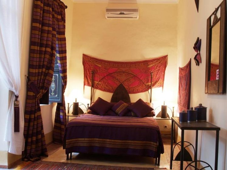 DOUBLE SUPERIOR Room