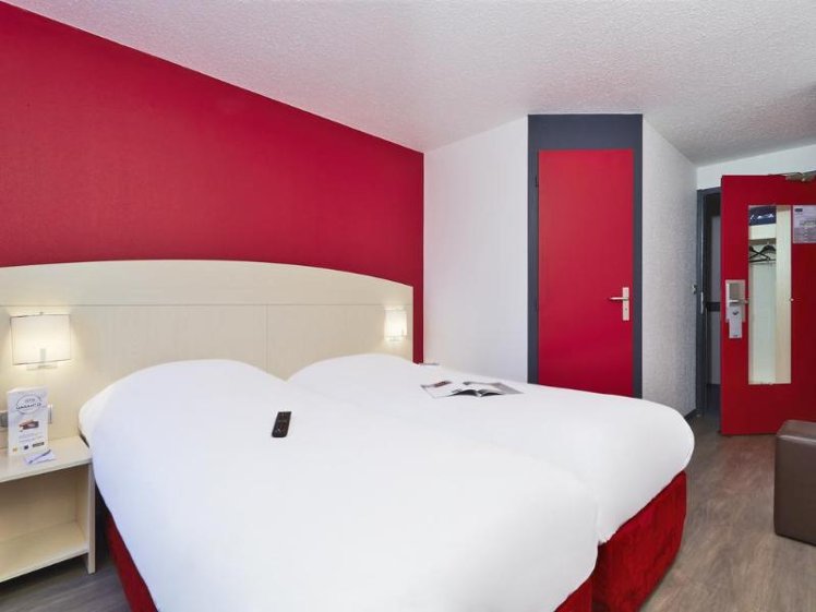 TWIN STANDARD Room