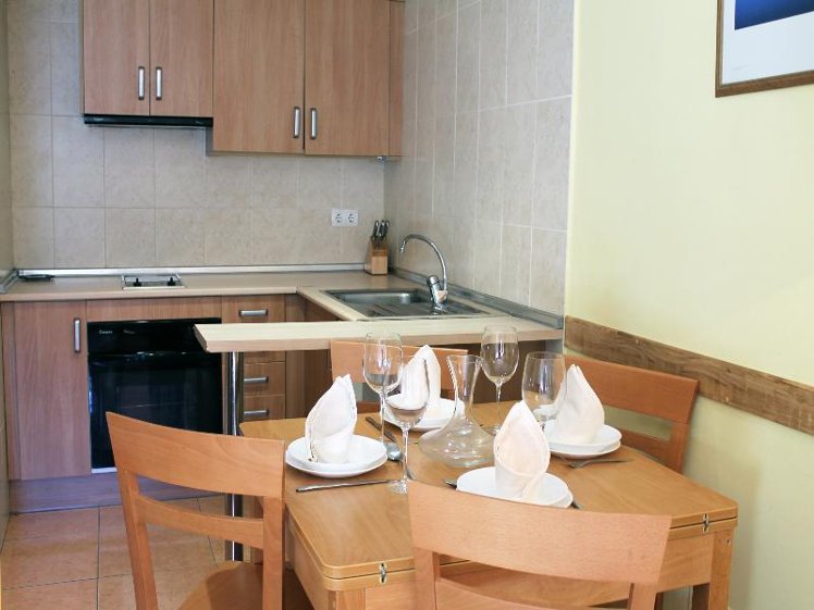APARTMENT CAPACITY 4 ONE BEDROOM Room