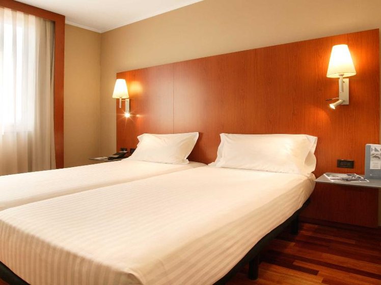 TWIN STANDARD Room