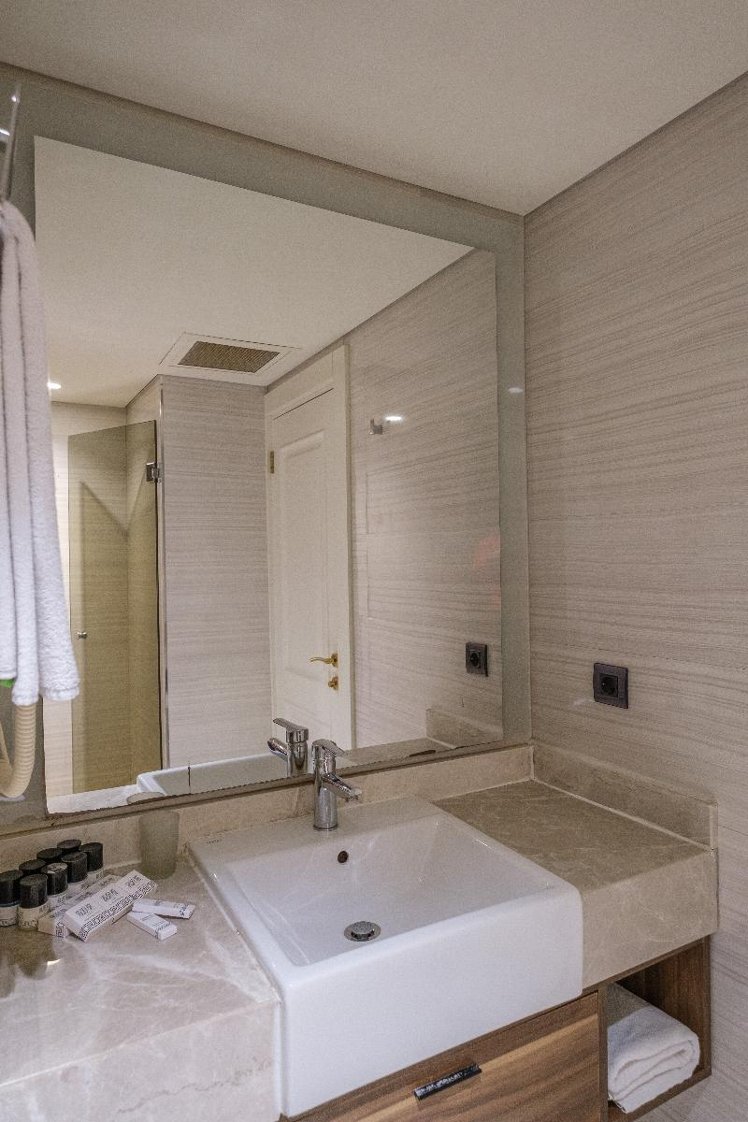 SINGLE STANDARD Room