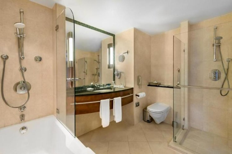 JUNIOR SUITE STANDARD Room