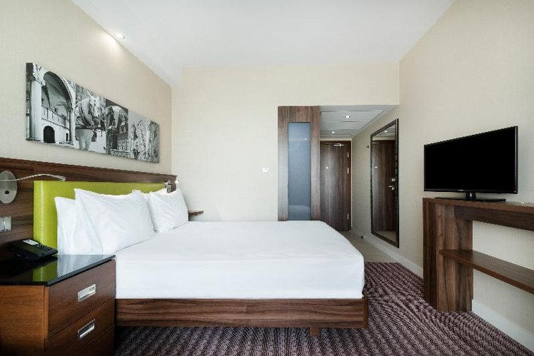 DOUBLE STANDARD Room