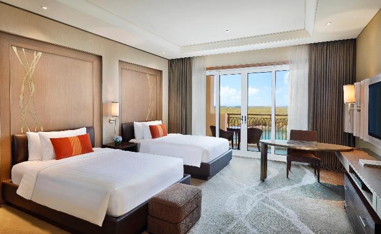 Double or Twin DELUXE Room