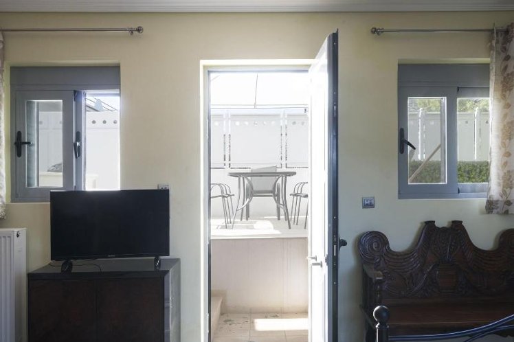 STUDIO GARDEN VIEW Room