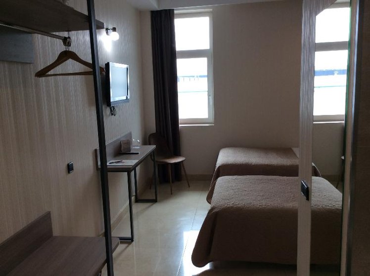 TWIN STANDARD Room