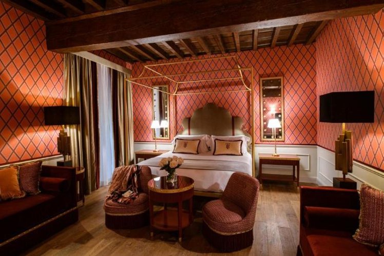 QUADRUPLE DELUXE Room