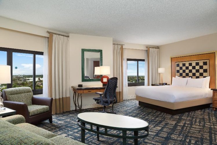 JUNIOR SUITE KING SIZE BED Room