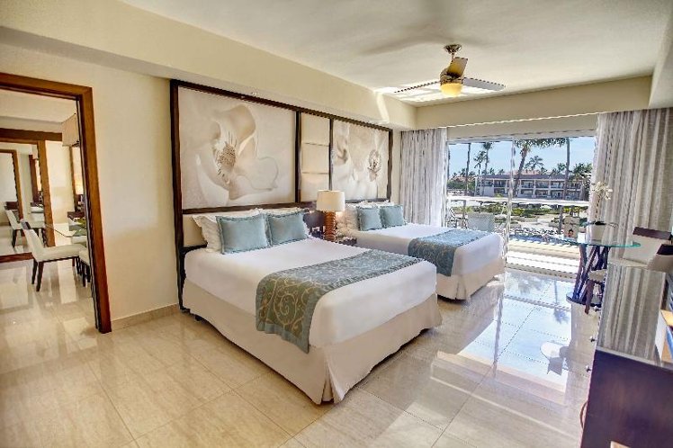 DOUBLE LUXURY Room
