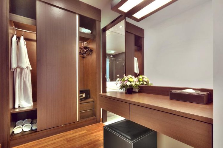 Double or Twin DUPLEX Room