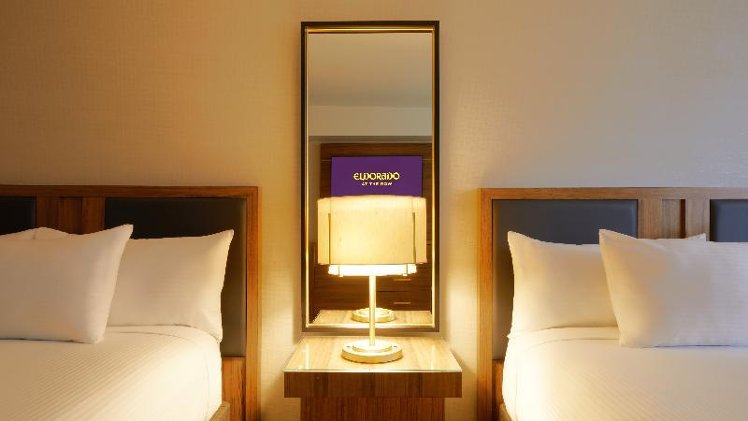 DOUBLE TWO QUEEN BEDS Room