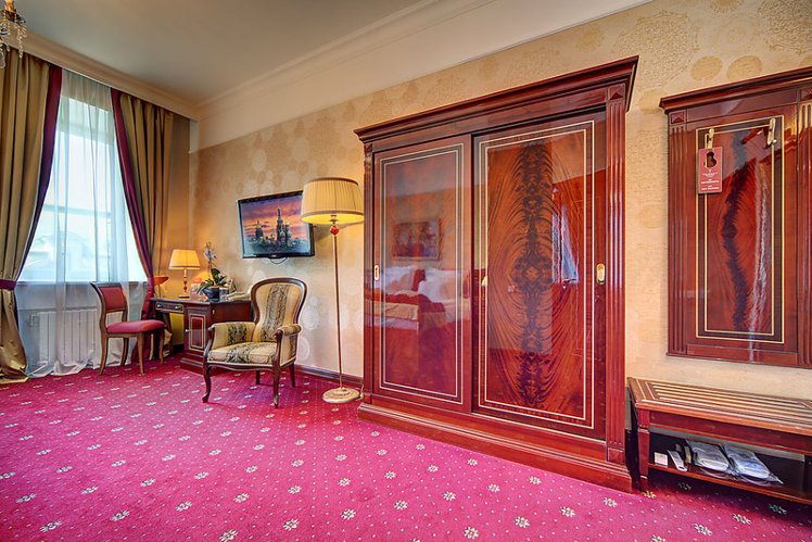 DOUBLE DELUXE Room