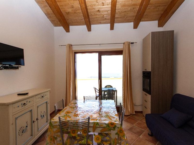 APARTMENT CAPACITY 4 Room