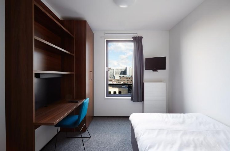 SINGLE STANDARD Room