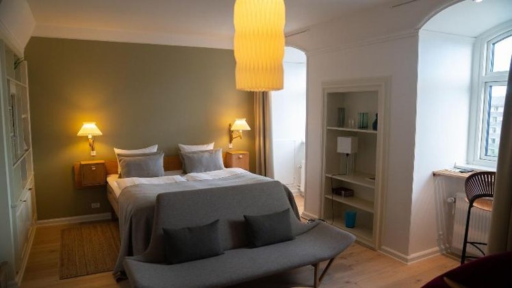 JUNIOR SUITE KING SIZE BED Room