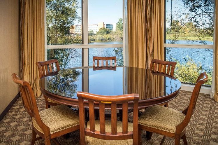 SUITE WITH VIEWS Room