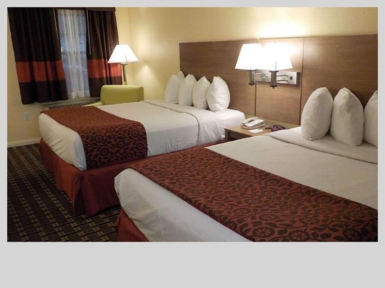 Room TWO QUEEN BEDS NON SMOKING Room
