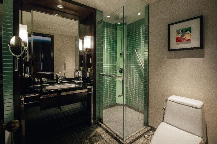 QUADRUPLE CLUB CITY VIEW Room
