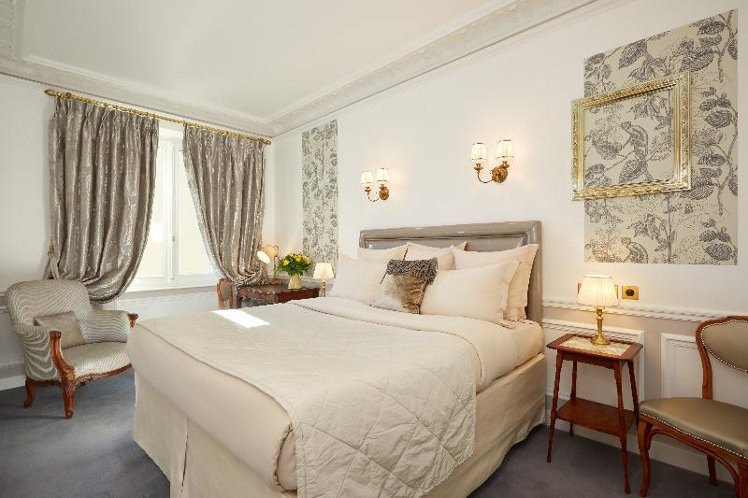 DOUBLE DELUXE Room
